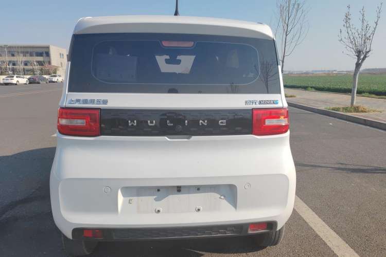 Used Wuling Hongguang MINIEV 2022 Macaron Premium Model – Lithium Ternary Battery