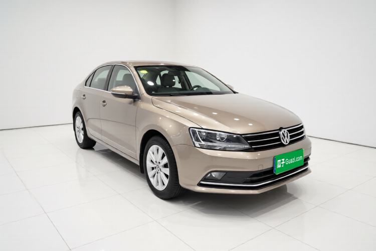 Used Volkswagen Sagitar 2015 1.6L Automatic Comfort Model Exterior 2