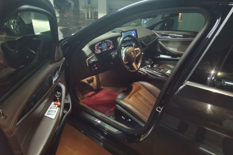 Used BMW 5 Series 2020 525Li M Sport Package

