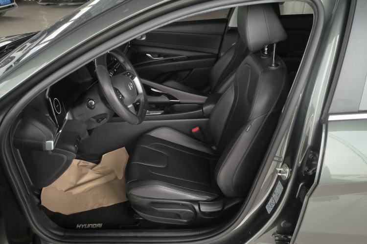 Used Hyundai Elantra 2023 1.5L CVT GLX Elite Edition
