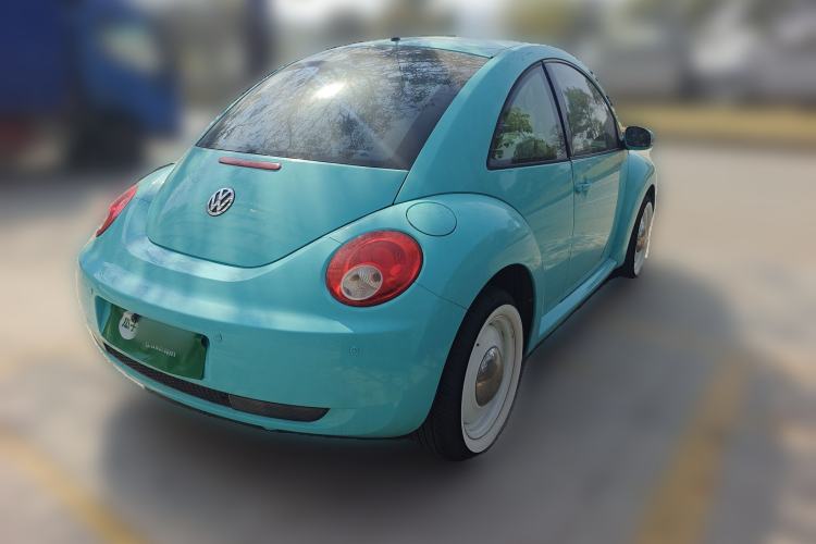 Used Volkswagen Beetle 2010 1.6 AT
