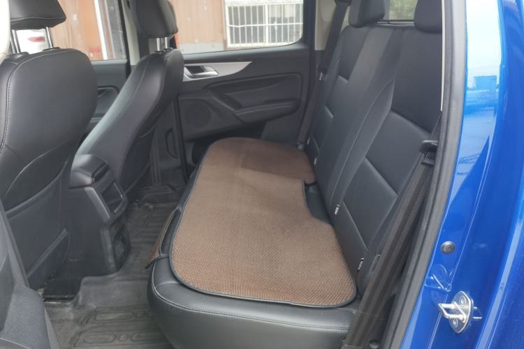 Used Great Wall Poer 2021 2.0T Commercial Version Automatic Diesel Two-Wheel Drive Elite Trim with Long Bed – GW4D20M Left Rear Seat