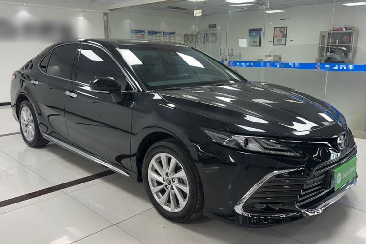 Used Toyota Camry 2023 2.0G Luxury Edition
