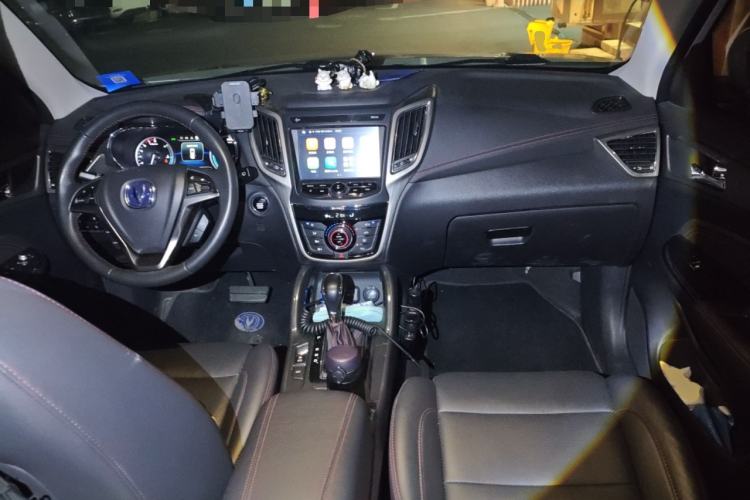 Used Changan CS75 2017 Shangkui Edition 1.5T Automatic Fengxiang Model
