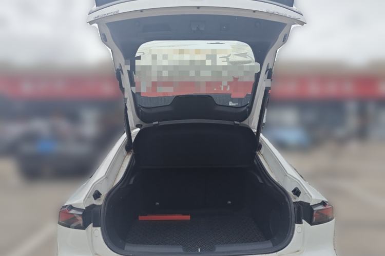 Used Changan UNI-V 2022 1.5T Smart Navigation Version
