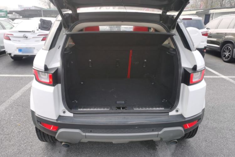 Used Land Rover Range Evoque 2016 2.0T SE Smart Glow Edition
