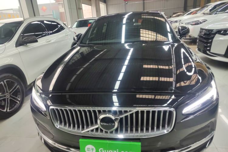 Used Volvo S90 2024 B5 Zhiyuan Luxury Edition Front