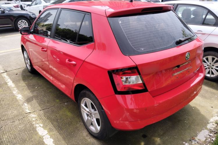 Used Skoda Fabia 2017 1.4L Automatic Car Enjoy Edition Rear Left 45 Deg