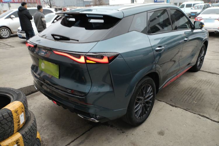 Used CHANGAN OSHAN Z6 2022 Blue Whale 1.5T DCT Luxury Model Rear Right 45 Deg