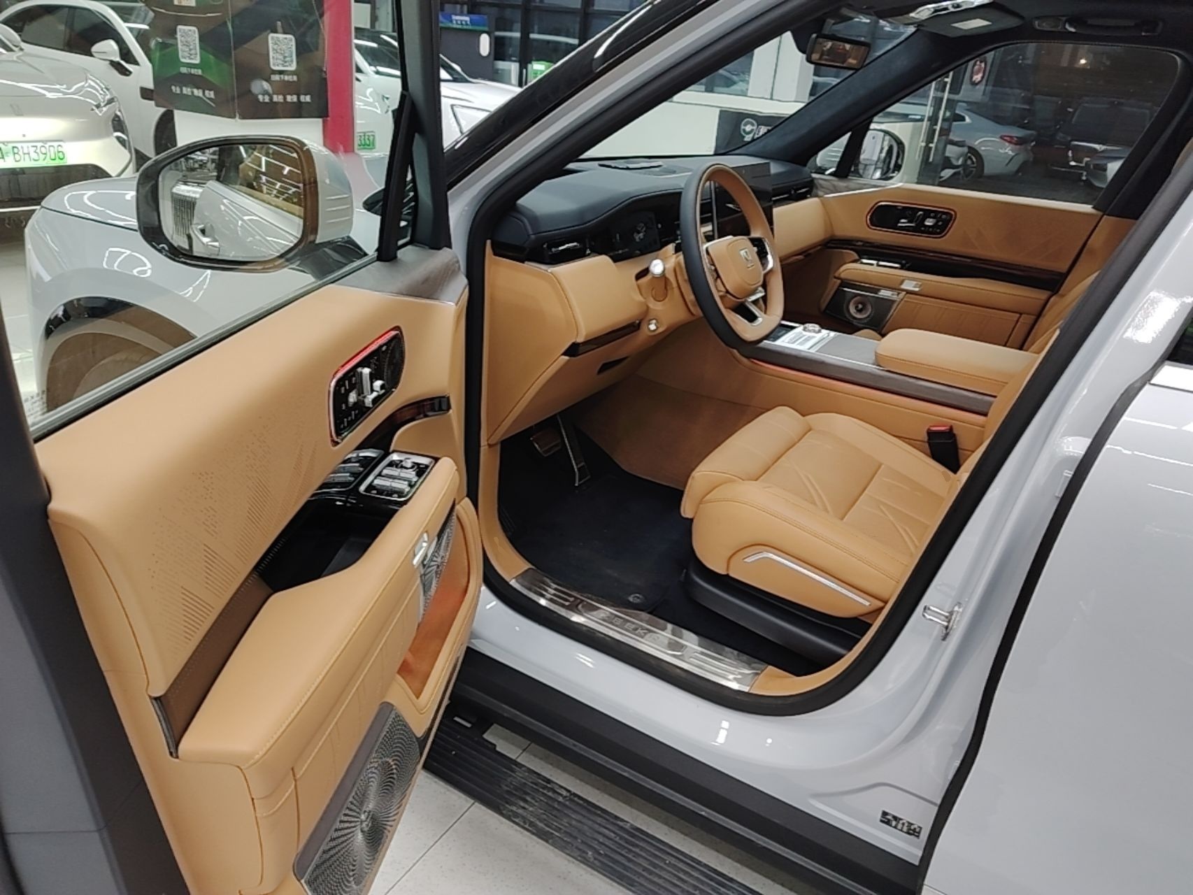 Zeekr 9X 2025 Ultra Edition 70kWh — снимка 18