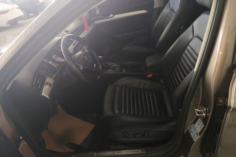 Used Volkswagen Magotan 2018 330TSI DSG Advanced Model Left Front Seat