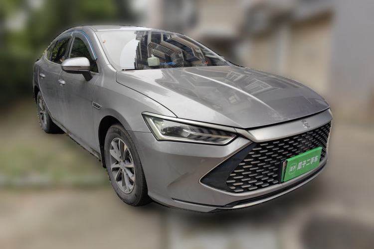 Used BYD Qin PLUS 2024 HONOR Edition DM-i 55KM Leading Model Front Right 45 Deg