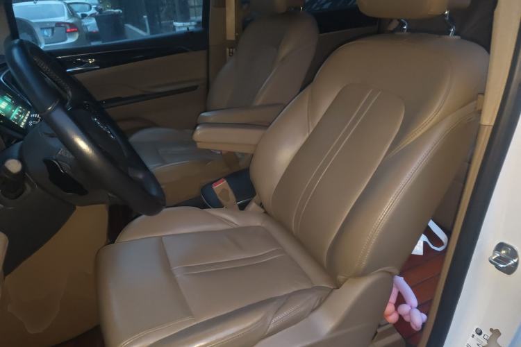 Used Buick GL8 2017 ES 28T Luxury Model China V Standard Left Front Seat