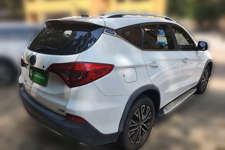 Used BYD Song New Energy 2017 Song DM 1.5TID All-Wheel Drive Luxury Model