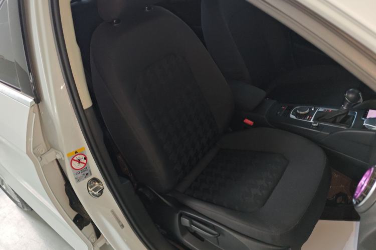 Used Audi A3 2016 Limousine 35 TFSI Ambition Edition
