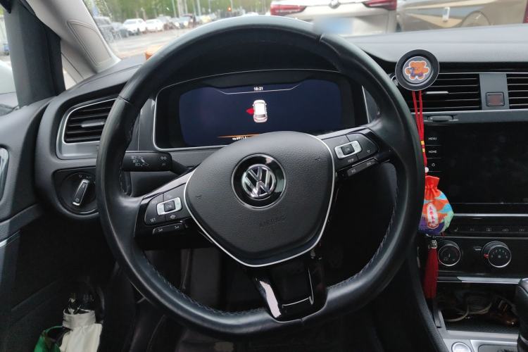 Used Volkswagen Golf 2020 Zhiai Edition 280TSI DSG Luxury Model