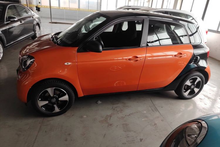 Used smart forfour 2018 1.0L 52kW Passion Edition