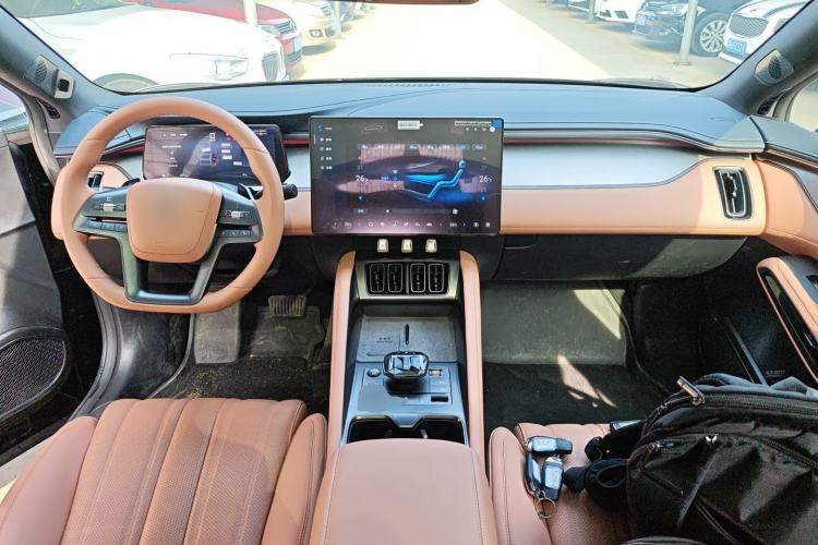 Used BYD Song L EV 2025 Intelligent Driving Version 662 km LiDAR Excellence Edition Center Console