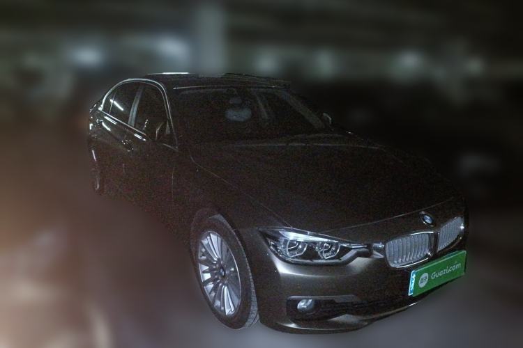 Used BMW 3 Series 2018 320Li Fashion Model Front Right 45 Deg