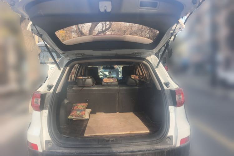 Used CHANGAN CS75 2016 2.0L Manual Luxury Version China IV Standard
