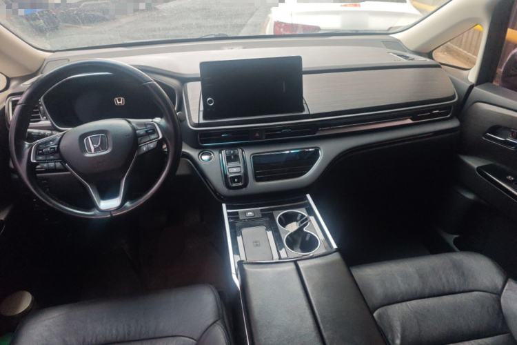 Used Honda Elysion 2022 2.0L eHEV Luxury First Edition