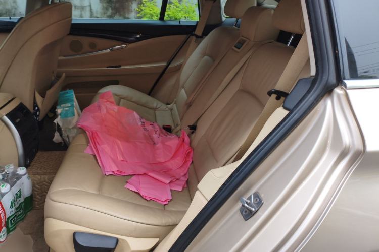 Used BMW 5 Series GT 2011 535i Elegant Edition Left Rear Seat