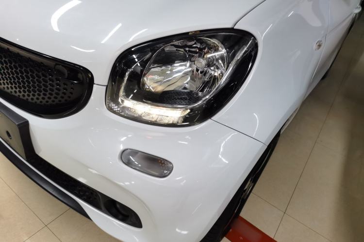 Used smart forfour 2018 1.0L 52kW Passion Edition

