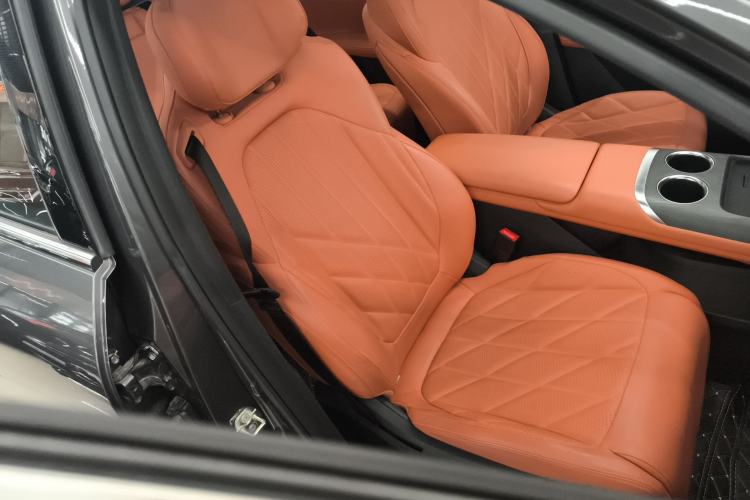 Used CHANGAN CS75 PLUS 2025 4th Generation 1.5T New Blue Whale Smart Flagship Version Right Front Seat