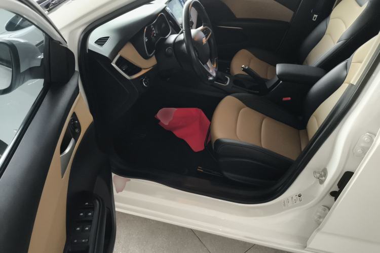 Used Chevrolet Monza 2022 320 Automatic Enjoyment Sunroof Version Driver Seat