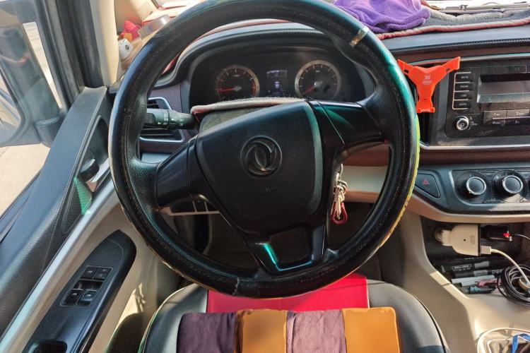 Used FORTHING Lingzhi 2018 M5L 1.6L 7-Seater Comfort Model
