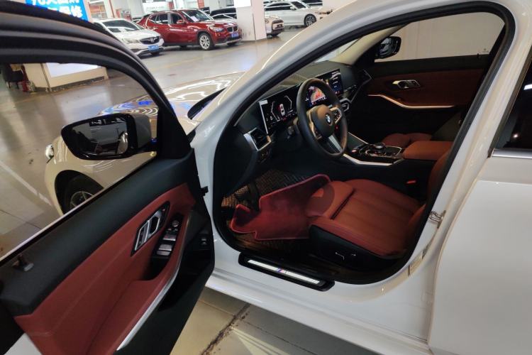 Used BMW 3 Series 2024 325Li M Sport Package Driver Seat