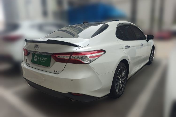 Used Toyota Camry 2021 2.5G Luxury Edition
