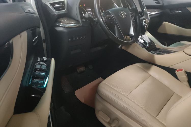 Used Toyota Alphard 2019 Dual-Engine 2.5L Prestige Edition