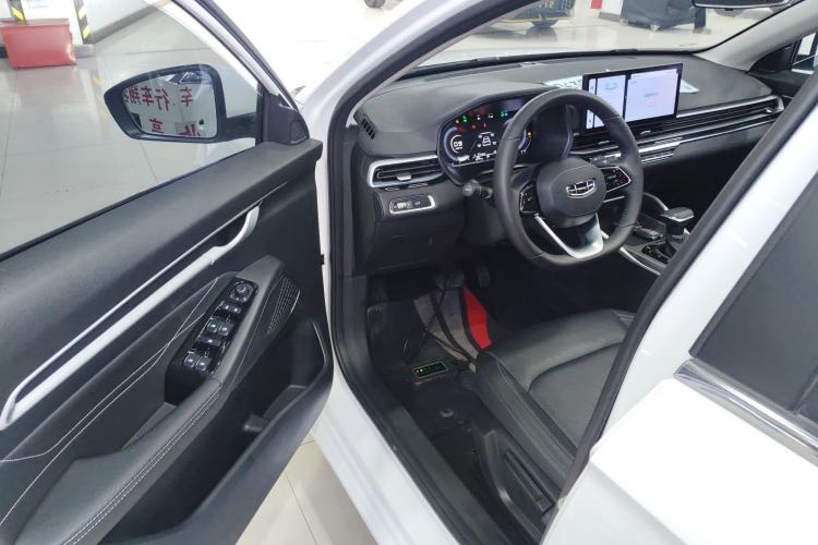 Used Geely Auto Emgrand 2023 4th Generation Champion Edition 1.5L CVT Prestige Model