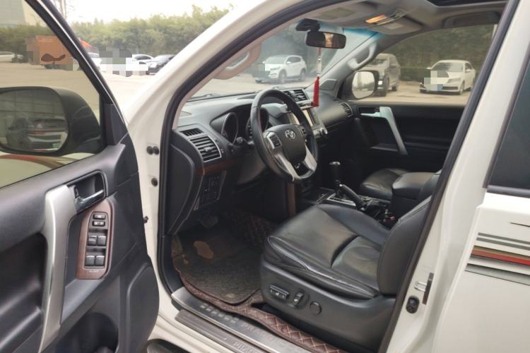 Used Toyota Prado 2016 3.5L Automatic TX-L NAVI