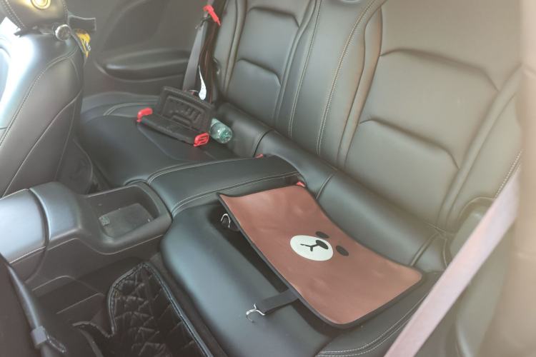 Used Chevrolet Camaro 2016 2.0T Automatic 1LT Hardtop Base Model—U.S. Specification