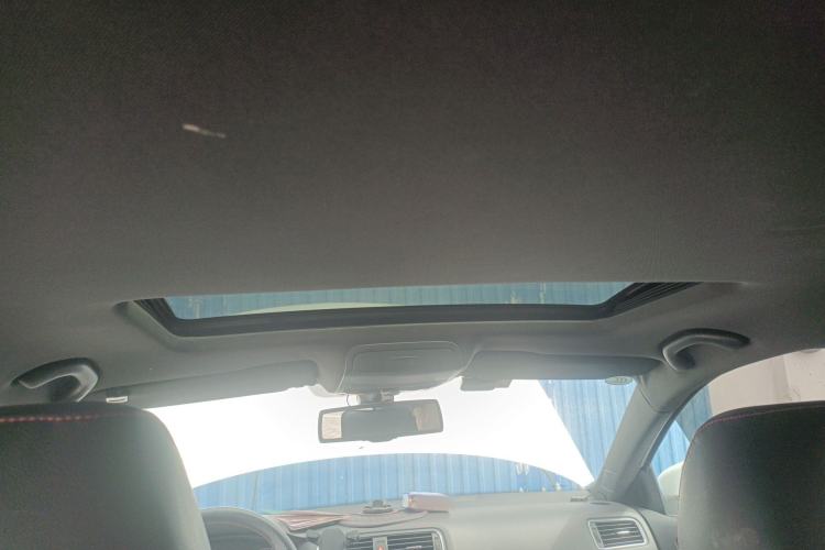 Used Volkswagen Sagitar 2013 2.0 TSI GLI Headliner