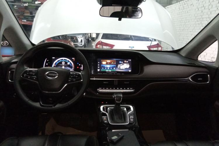 Used GAC Trumpchi M6 2023 PRO 270T DCT Luxury Edition Center Console