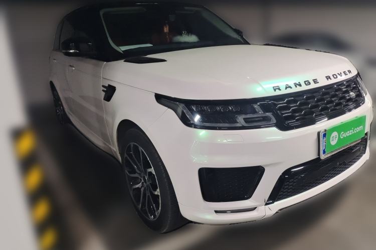 Used Land Rover Range Sport 2021 3.0 L6 YAO Black Edition
