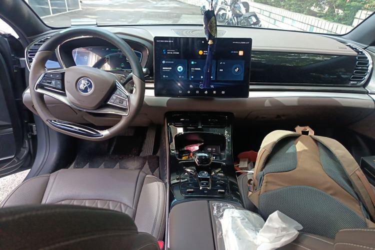 Used BYD Han 2022 DM-i 121KM Prestige Model Center Console