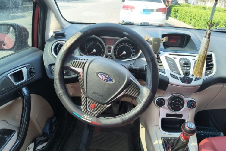 Used Ford Fiesta 2009 Sedan 1.5L Manual Fashion Edition