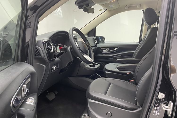 Used Mercedes-Benz Vito 2024 2.0T Business Version 7 Seats
