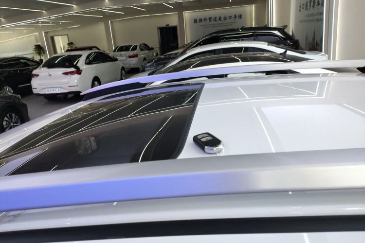 Used Honda Fit 2022 1.5L CVT Trendy Sunroof Edition Roof