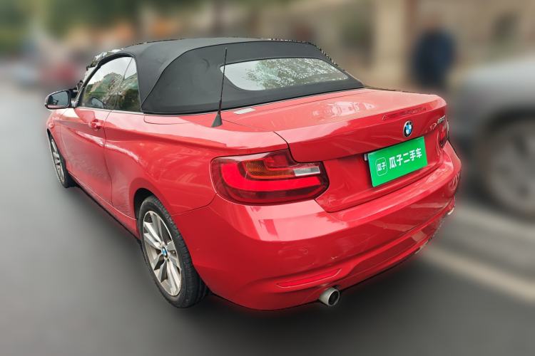 Used BMW 2 Series 2015 220i Convertible Coupe Leading Model
