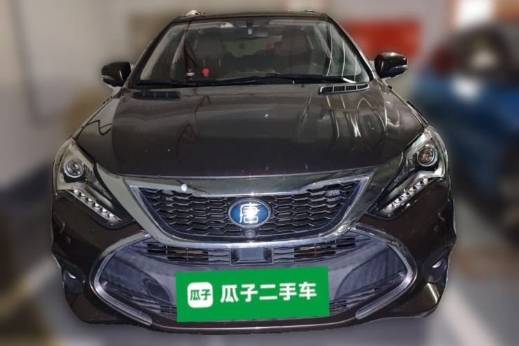 Used BYD Tang New Energy 2017 2.0T All-Wheel Drive Hyatt Model
