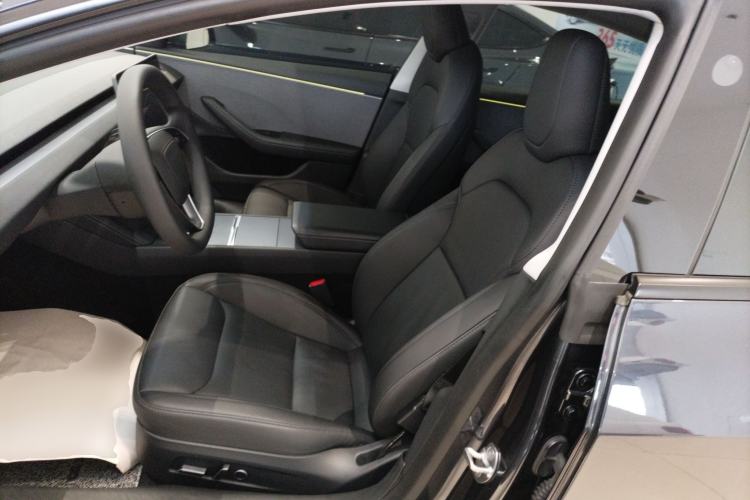 Used Tesla Model 3 2025 Rear-Wheel-Drive Version