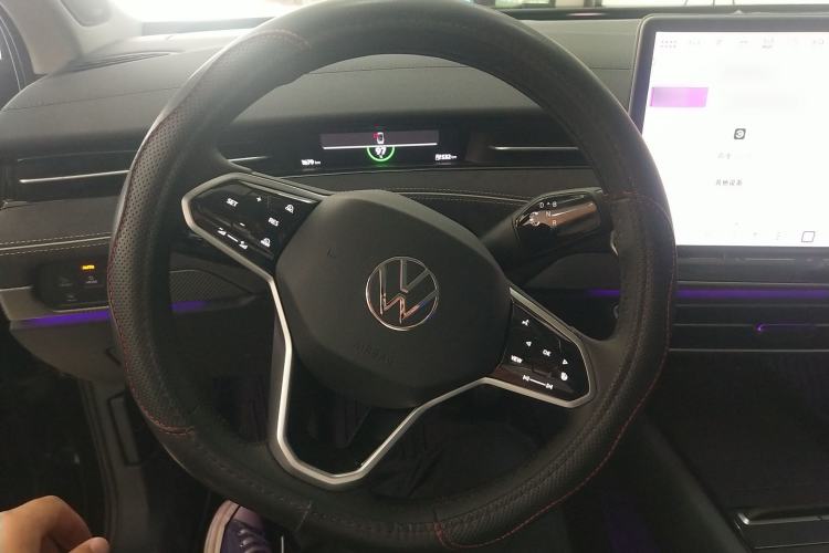 Used Volkswagen ID.7 VIZZION 2024 PRO Model Steering Wheel
