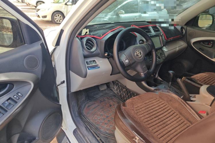 Used Toyota RAV4 2009 2.0L Automatic Luxury Edition