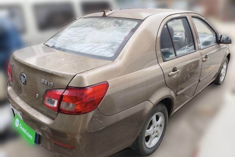 Used FAW Weizhi V5 2013 1.5L Manual Elite Model China IV Standard