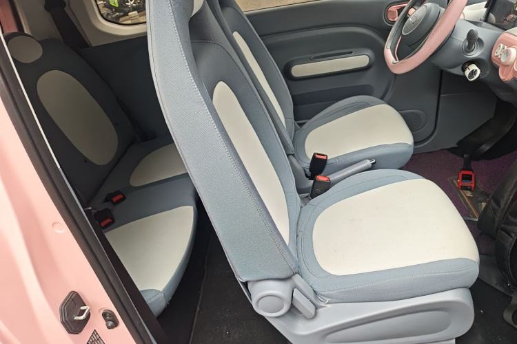 Used Bestune Pony 2025 222km Range Agile Horse